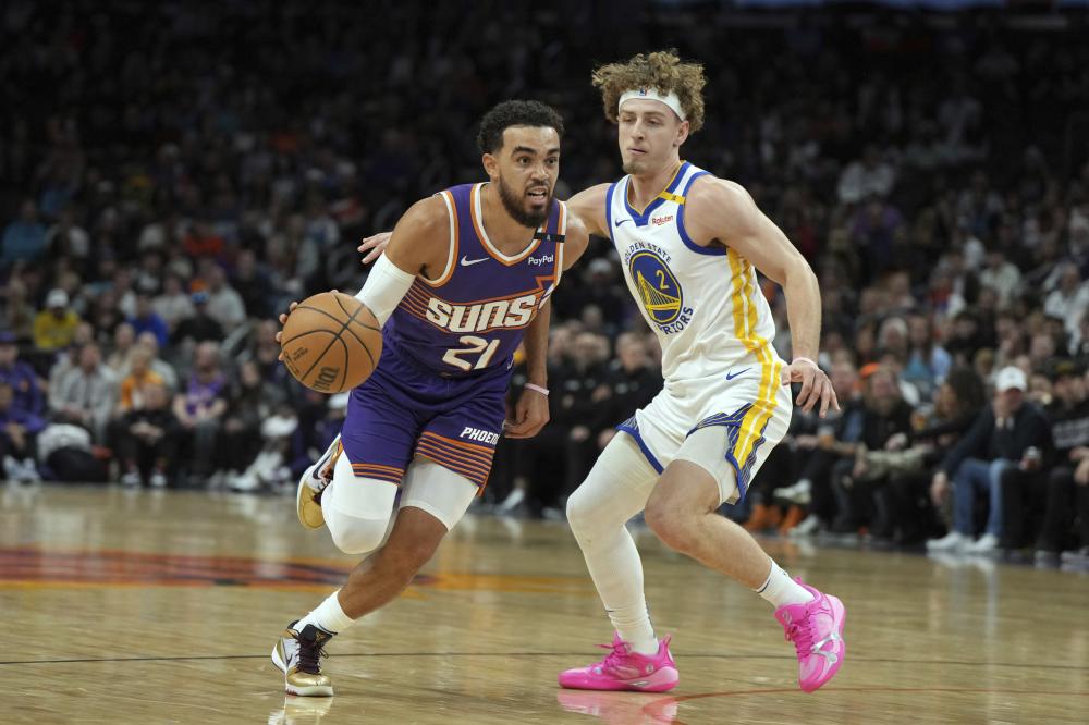 在揭幕战中 在揭幕战中