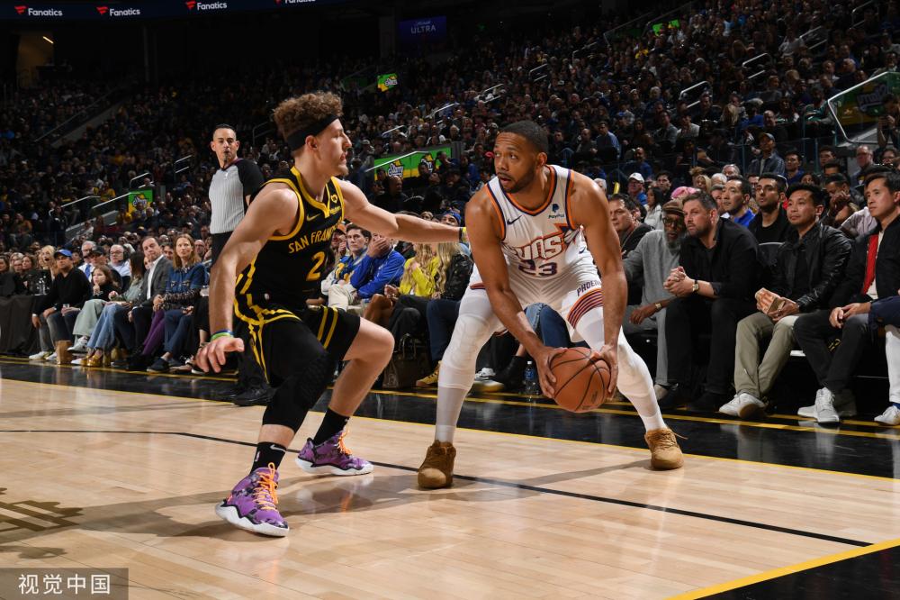 方防守队员 方防守队员