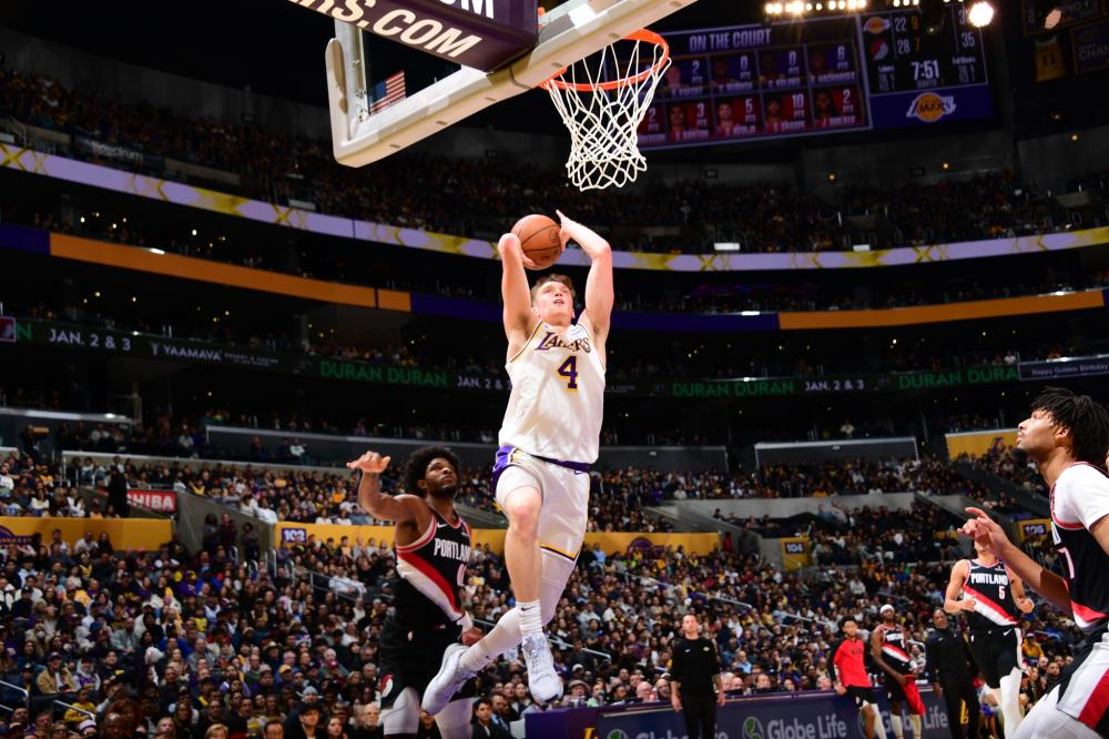 抱头张嘴 抱头张嘴